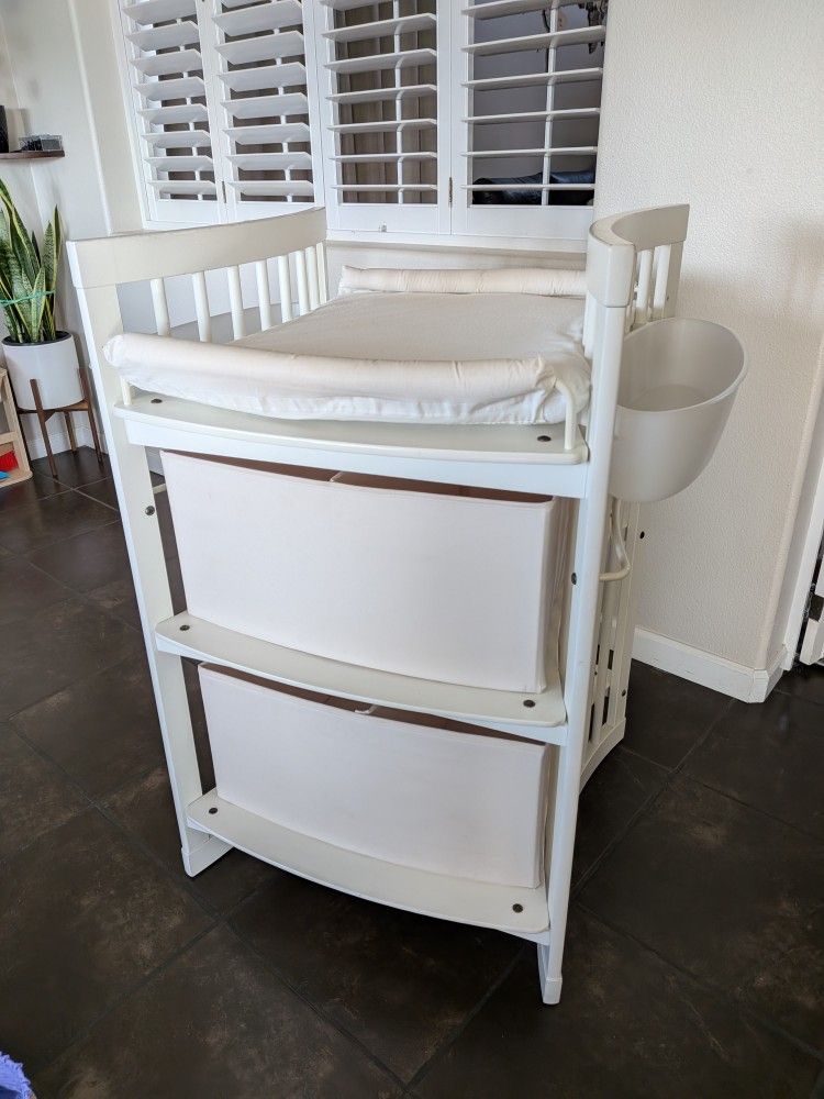 Stokke Convertible Changing Table