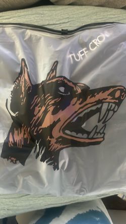 Tuff crowd xl t shirt