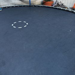 Trampoline