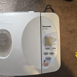 Panasonic SD-YD250 Bread Maker