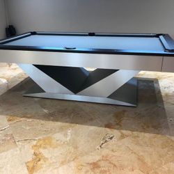 V Pool Table