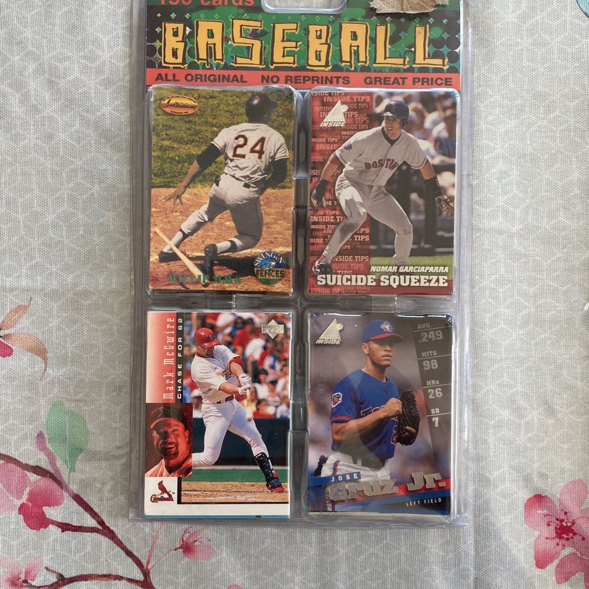 150 Baseball Cards