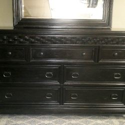 Vaughan Furniture Co. Wood 7 Drawer Dresser and Nightstand - Delivered