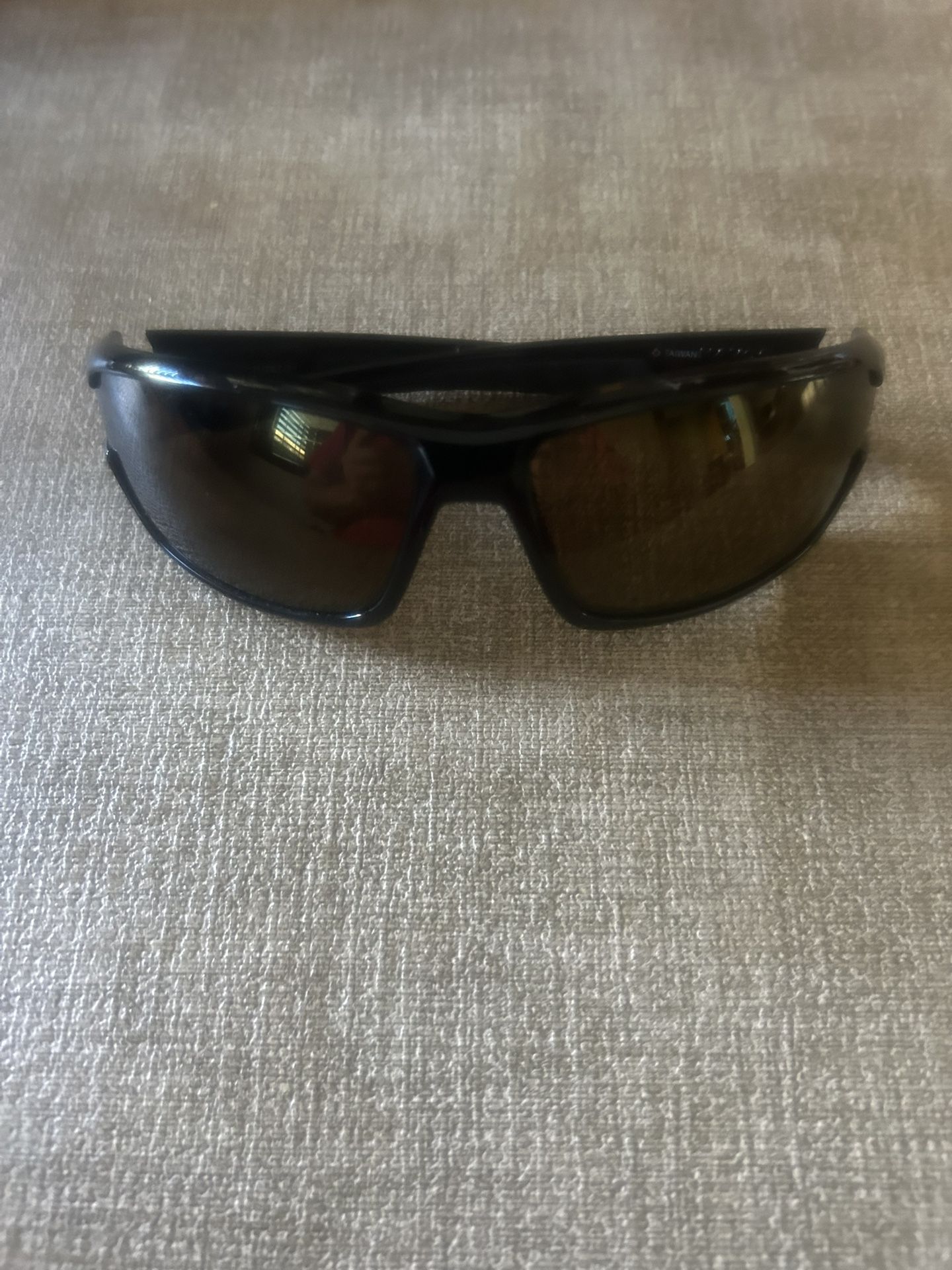 Gargoyles PH1220. Polarized sunglasses