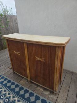 Tiki bar - Heywood-Wakefield