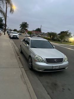 2002 Lexus LS 430