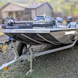 2014 Lowe 17.5 Stinger