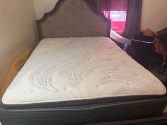 Bedroom set with