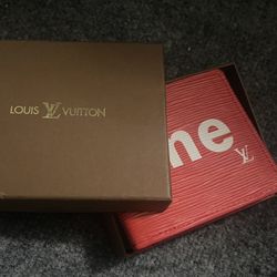 Supreme x Louis Vuitton wallet