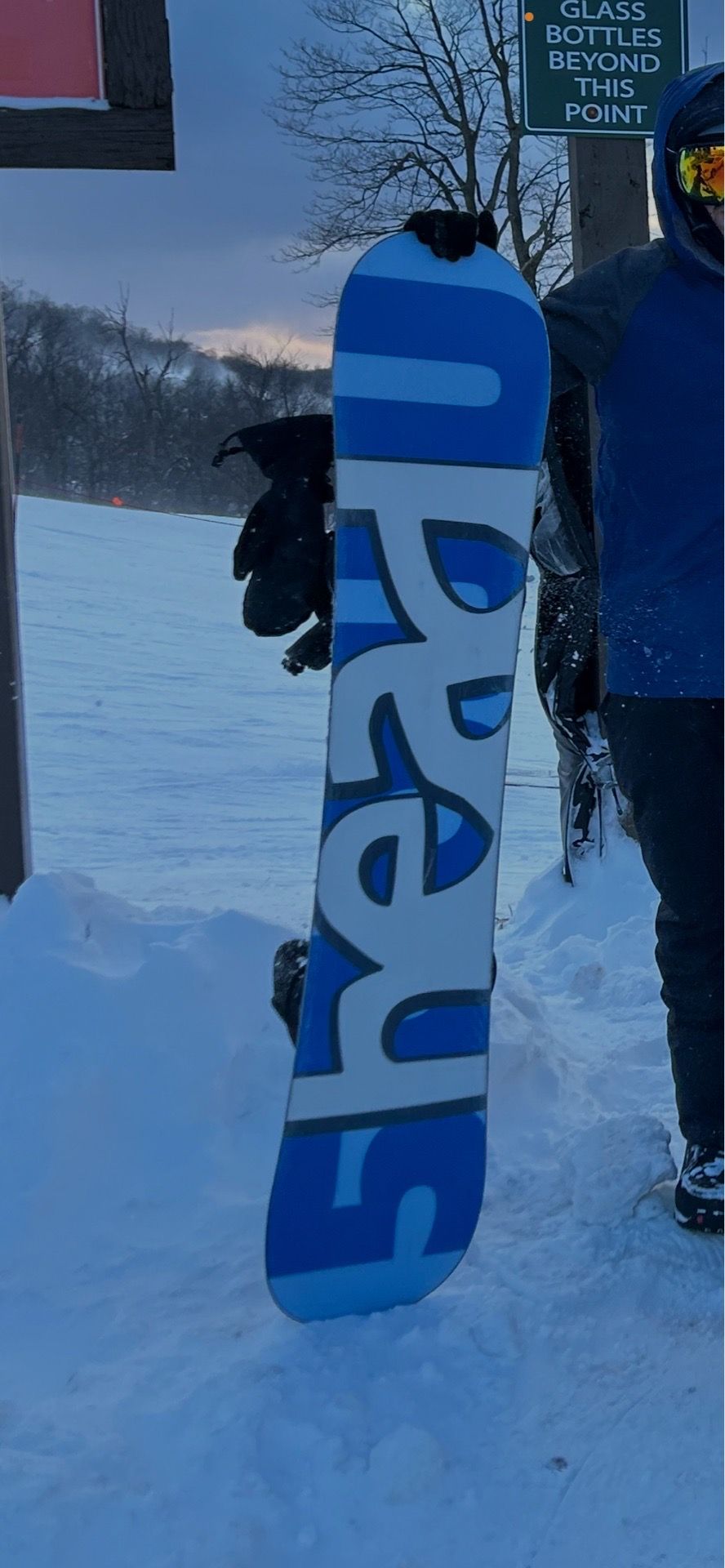 Head snowboard with burton bindings