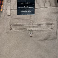 Banana Republic Flat Front Tapered “Lived In Chino” Khaki Pants