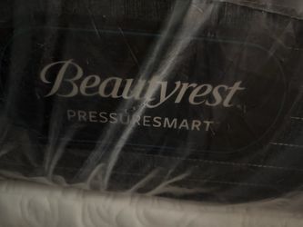Beautyrest PressureSmart Plush King Mattress – Excellent Condition