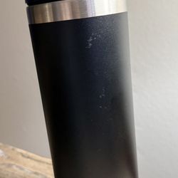 Yeti Rambler Bottle In Black 