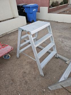 4' Ladder