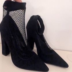 Fall Sale Shoes  Sz 7