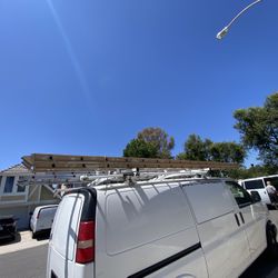 32 Foot Ladder 