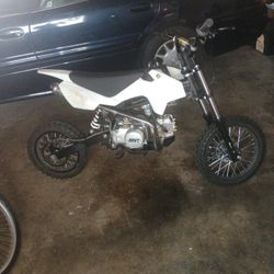 Ssr 125cc White