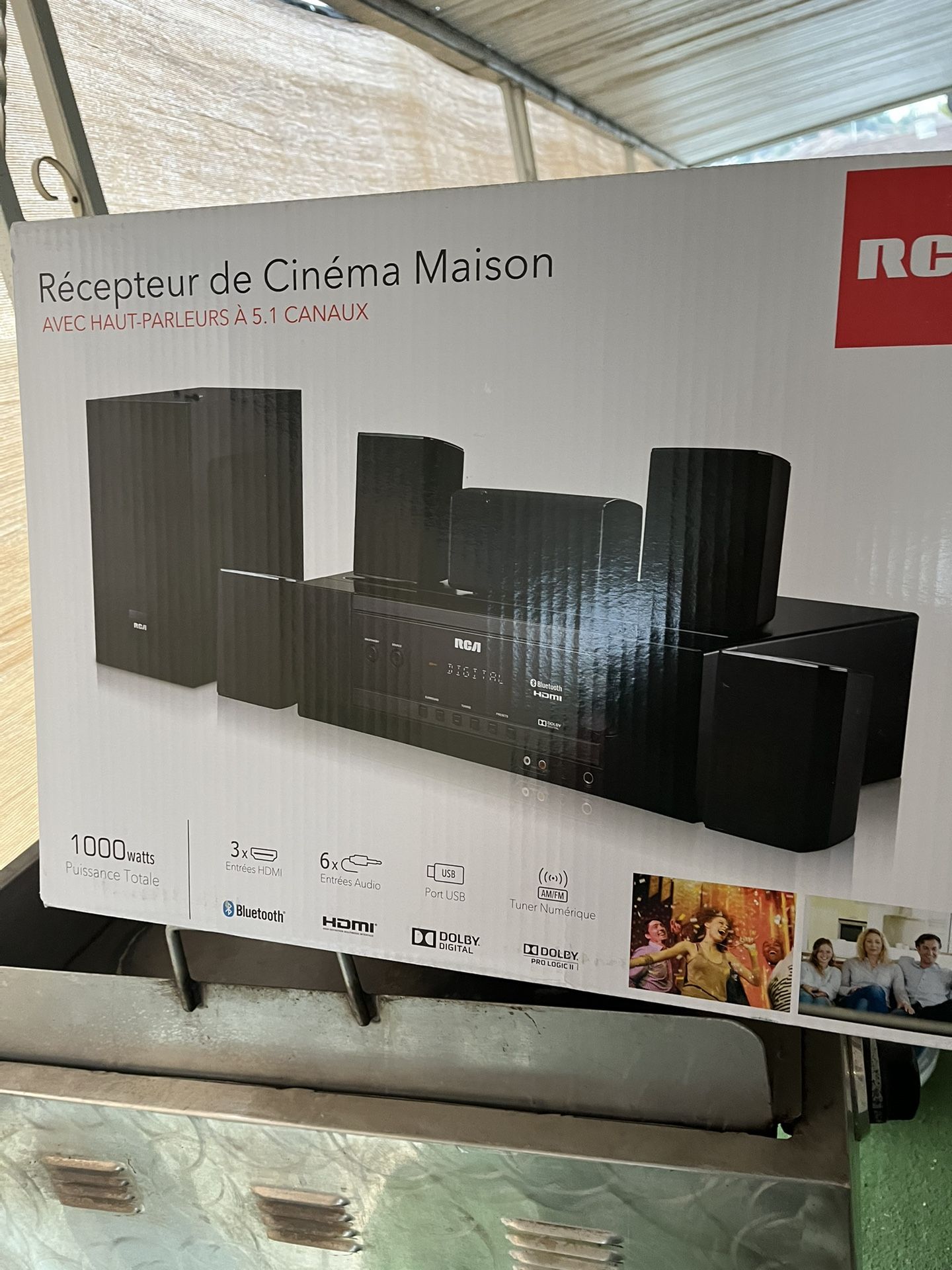 I bought it, but I don’t know how to use it. Everything is there in the box.