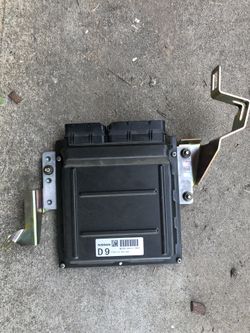 2005 g35 ECU