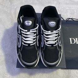 Dior b30’s