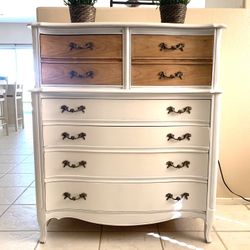 Dixie Provincial Dresser