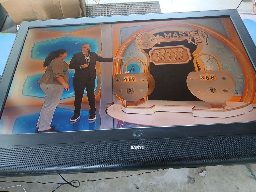 Sanyo 65" Tv. $75 OBO