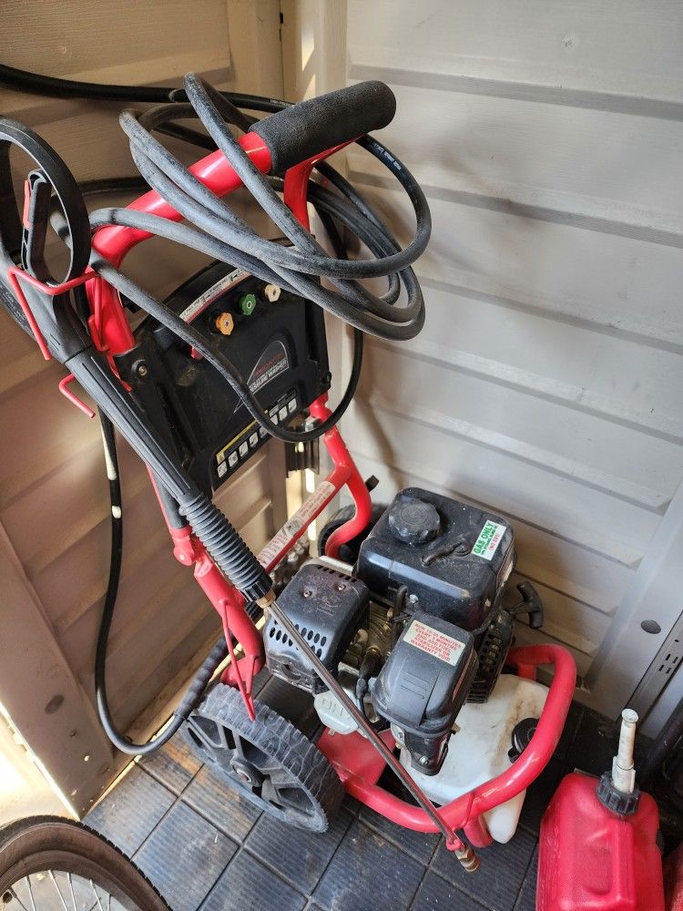 Predator Pressure washer 3100 psi