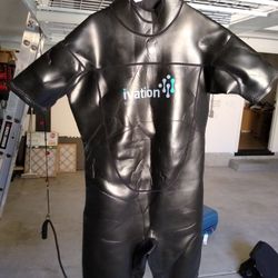XL Short Wetsuit Used Once