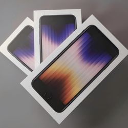 New Apple iPhone SE 3rd Generation 128GB 5G Unlocked Smartphone