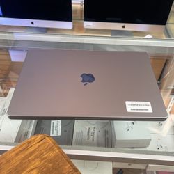 16”MacBook Pro M1 Max 32 Ram 1TB SSD