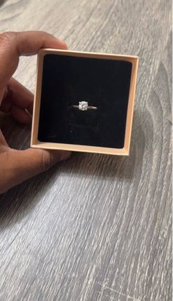 Silver diamond ring