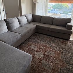 Large Modern Sectional – Firm Cushions, Clean, Smoke-Free – 12’ x 9’