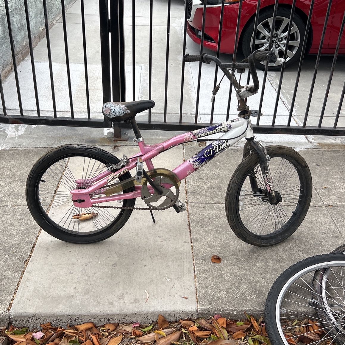 Mongoose chill 20 inch girls bmx bike sale
