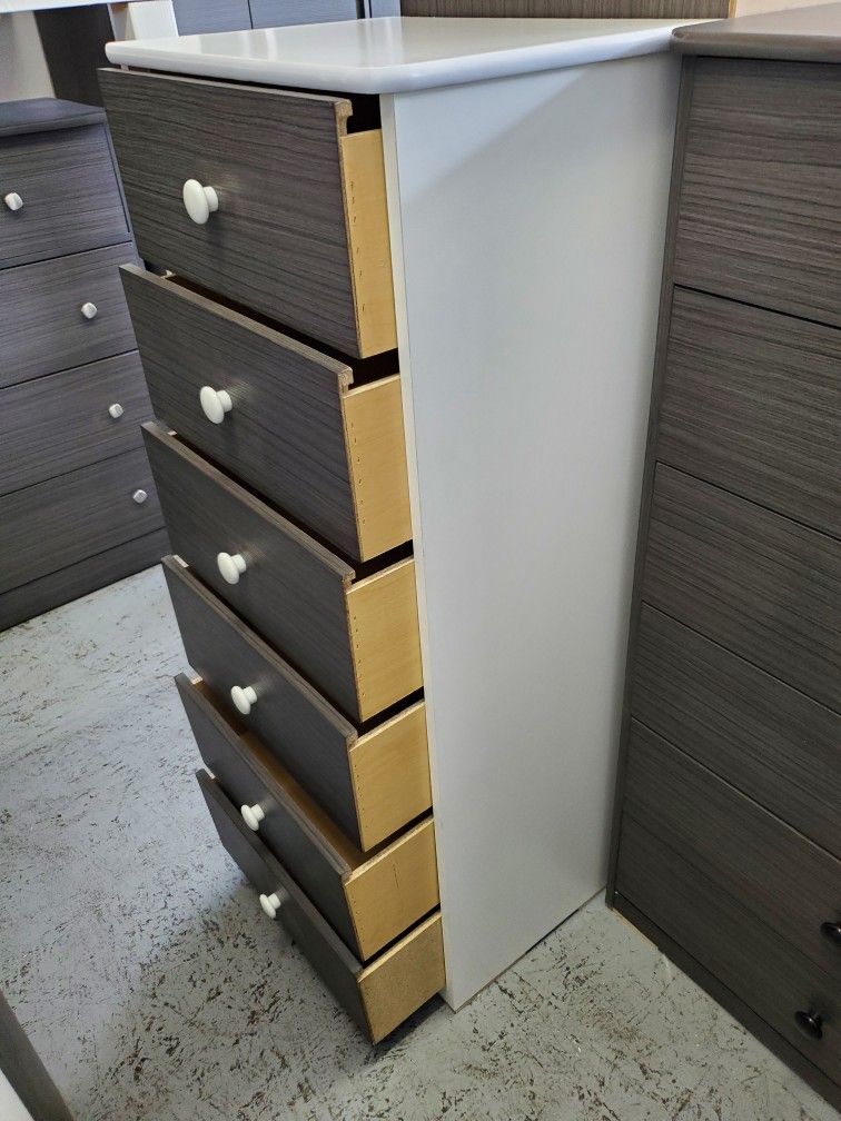 New 6 Drawer Dresser  / Comoda De 6 Gabetas