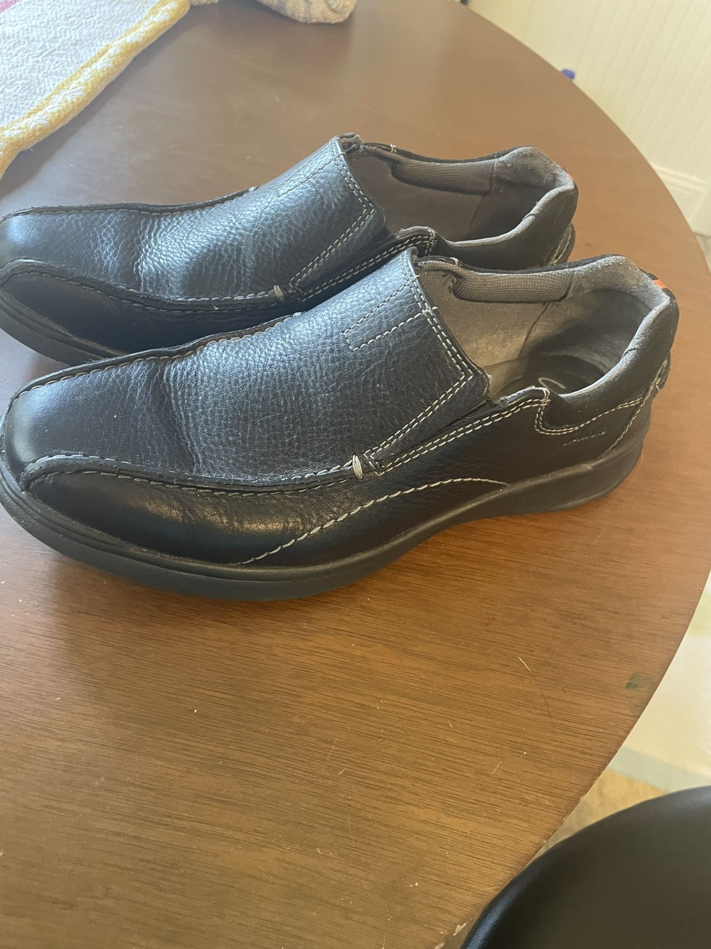 Men’s Leather Clark’s Size 8.5 Black