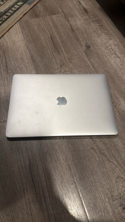 2018 MacBook Pro with touchbar