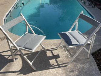IKEA White Folding Chairs With Fabric