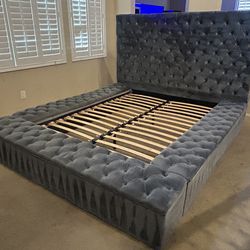 Queen tufted dark gray bed frame with storage