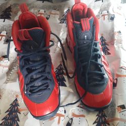 Nike Airoamposte One Size 7
