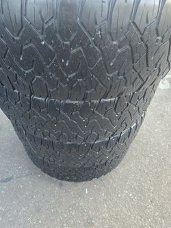 BFGOODRICH 295 65 20 (TIRE SET)