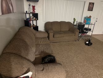 Couches in perfect condition