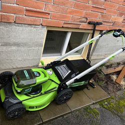 Greenworks 60V Mower, trimmer and blower