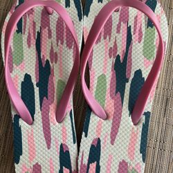 West Loop Flip Flops 