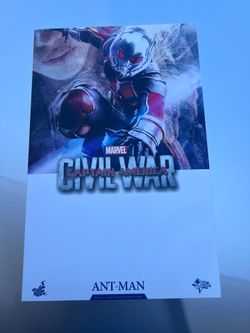 Ant Man Hot Toy
