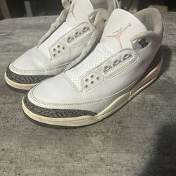 Neapolitan Jordan 3s “Beaters”