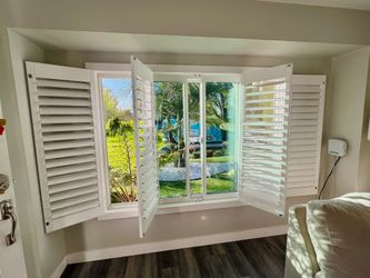 Custom Interior Shutters- REAL WOOD & LIFETIME WARRANTY, Plantation Shutters, Window Treatments, Window Coverings, Persianas de Madera