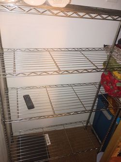 Storage selfs