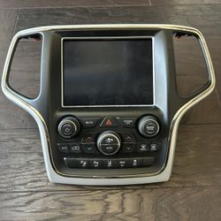 Jeep Radio Trackhawk/Srt