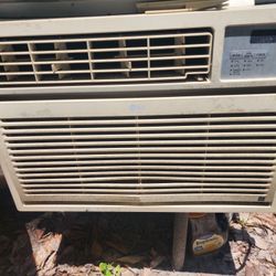 Old AC Unit (READ DESCRIPTION) 