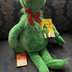 Macy’s Limited Edition Dr. Seuss The Grinch  Plush Doll With Mini Book